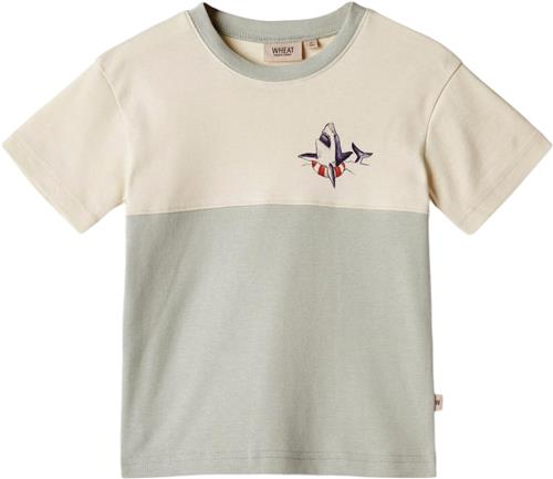 Se Wheat Tshirt Oliver Str 110 / 5 år - Sea Mist Kortærmede T-shirts Bomuld hos Magasin ved Magasin