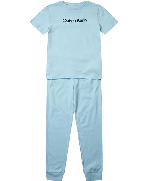 Calvin Klein Knit PJ SET SS+Cuffed Pant Str 14-16 år - 0yw Nattøj hos Magasin