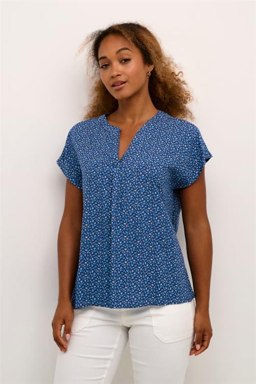 Cream Crtiah Blouse cap Sleeve Kvinde Animal Skin Blue Kortærmede Bluser Str 40 - hos Magasin