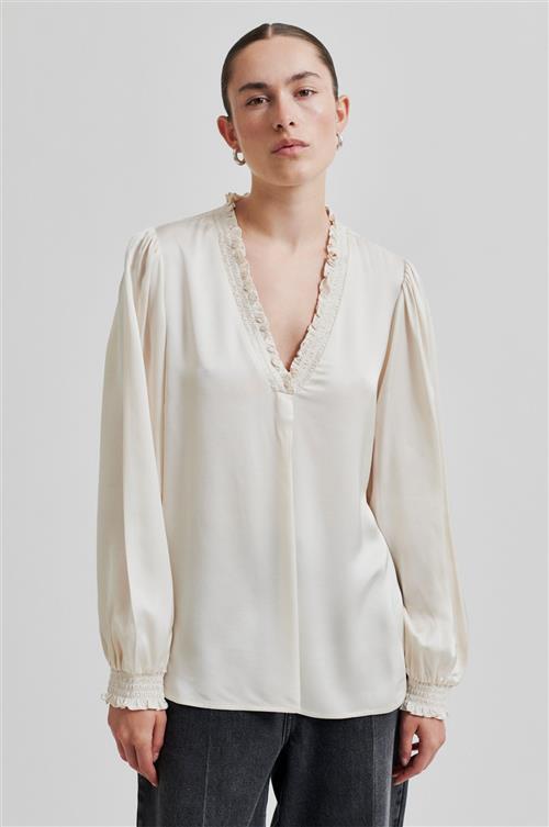 Se Second Female Bardi Vneck Blouse Kvinde Brazilian Sand Langærmede Bluser Str XS - hos Magasin ved Magasin