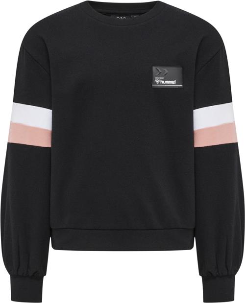 Se Hummel Mille Sweatshirt 152 - Sweatshirts & Hættetrøjer hos Magasin ved Magasin