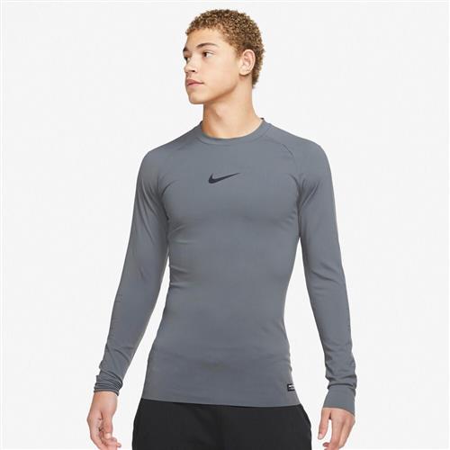 Se Nike Pro Dri Fit Adv Traeningoje M - T-shirts hos Magasin ved Magasin