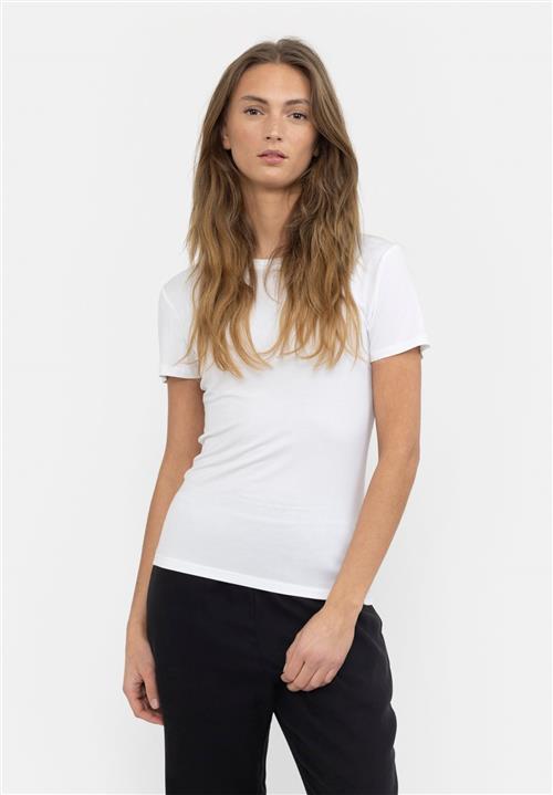 Se esmé studios Espenelope Slim Fit Tshirt Kvinde White Kortærmede T-shirts Slim Fit Str S - hos Magasin ved Magasin