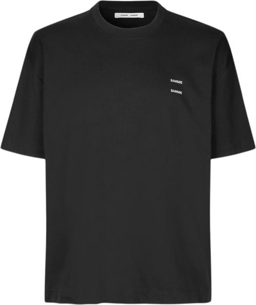 Se Samsøe Samsøe Joel Tshirt 11415 Mand Black Basic Kortærmede T-shirts Str L - Bomuld hos Magasin ved Magasin