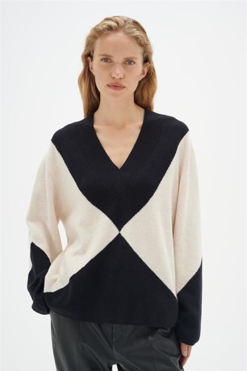 Se InWear Rudiiw Intarsia Pullover Kvinde Haze Melange/black Sweaters Relaxed Fit Str XS - hos Magasin ved Magasin