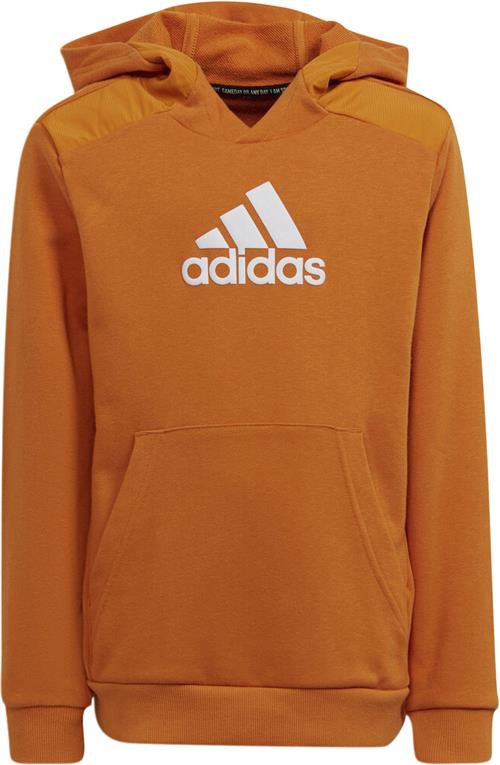 adidas Badge Of Sport Logo Hættetrøje 116 - Sweatshirts & Hættetrøjer Bomuld hos Magasin