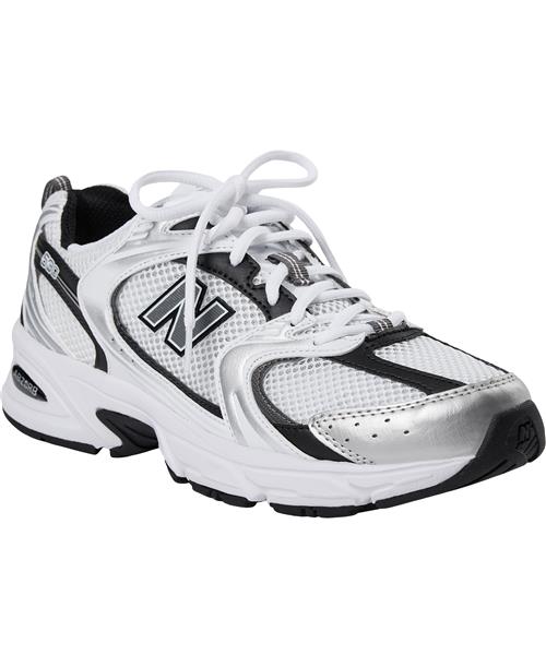 Se New Balance New Balance 530 Kvinde Whi Sneakers Str 42.5 - hos Magasin ved Magasin