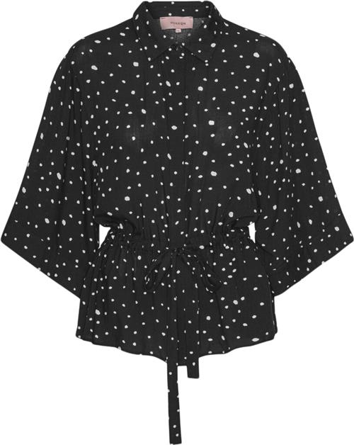 HUNKØN Kris Kimono Shirt Kvinde Black W/white Dots Skjorter Str L - hos Magasin