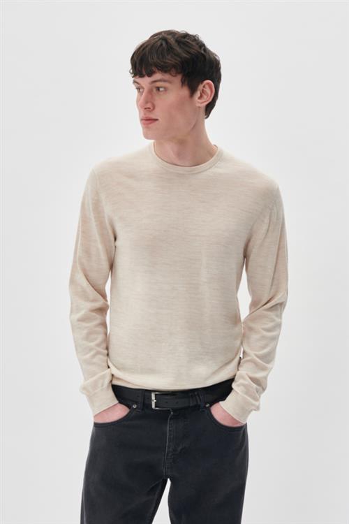 Se Matinique Margrate Merino Mand Fog Melange Sweaters Regular Fit Str XL Merino - hos Magasin ved Magasin