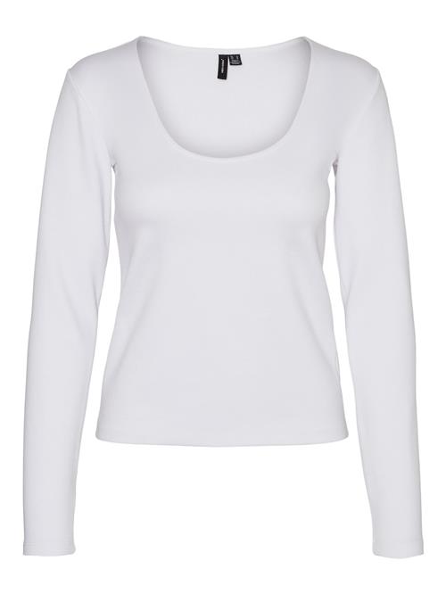 Se VERO MODA Shirts 'Mathilde'  hvid ved About You