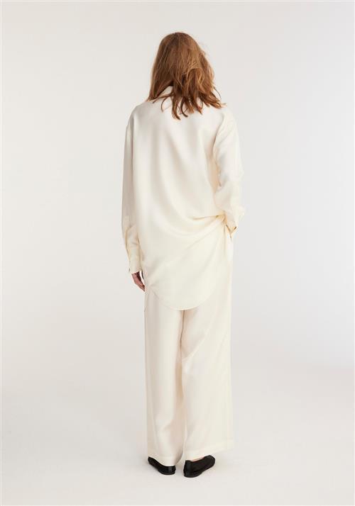 Rohe Oversized Silk Shirt Kvinde Cream Langærmede Skjorter Str 42 - hos Magasin