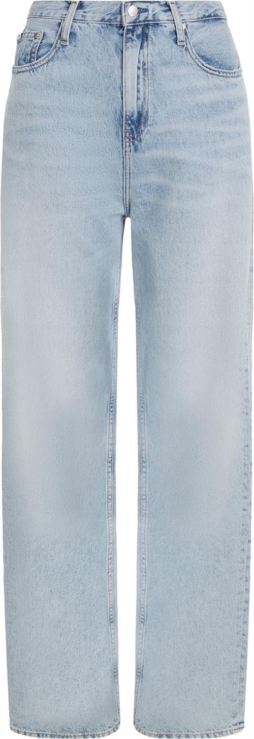 Se Calvin Klein High Rise Relaxed Kvinde 1aa Straight Jeans Str W32 / L30 - hos Magasin ved Magasin