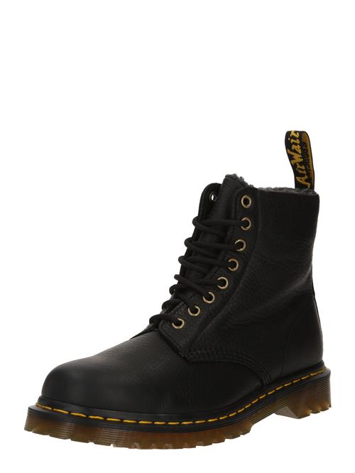 Se Dr. Martens Snørestøvler  sort ved About You