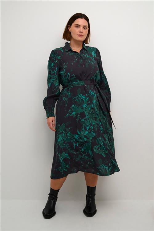 Kaffe Curve Kcmina Shirt Dress Kvinde Black/green Painted Flower Midi Kjoler Str 46 - Viskose hos Magasin