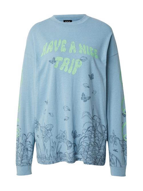 Se BDG Urban Outfitters Shirts 'NICE TRIP'  marin / dueblå / mint ved About You