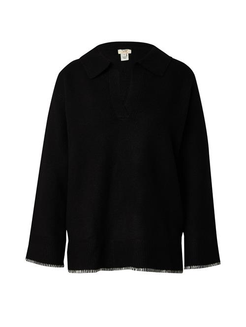 Se River Island Pullover  sort / hvid ved About You