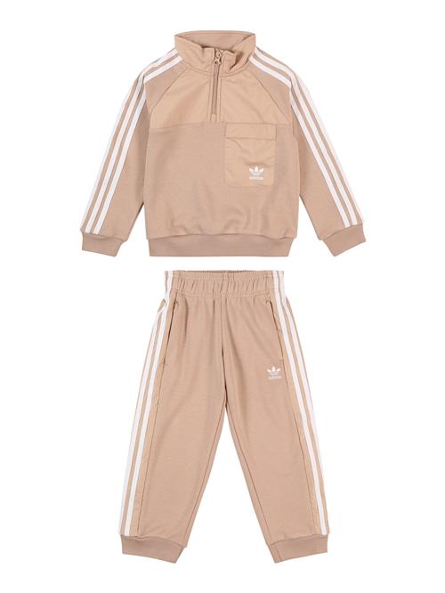 ADIDAS ORIGINALS Joggingdragt  nude / hvid