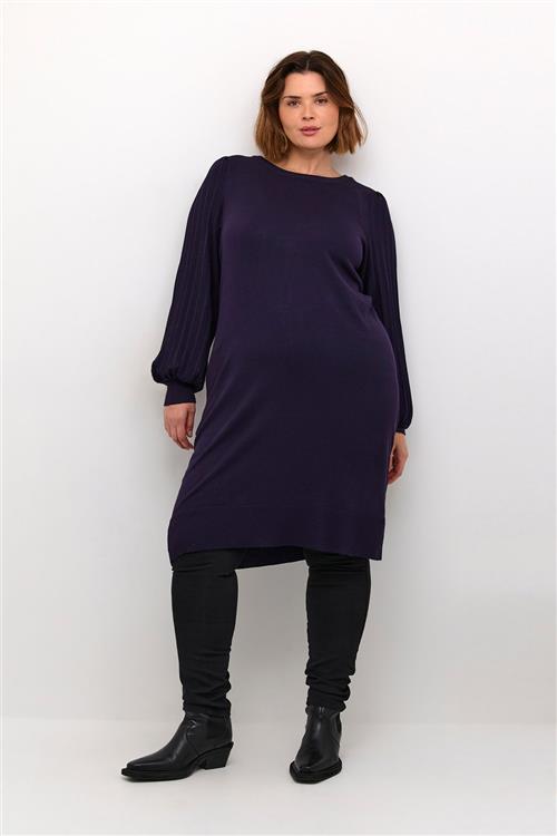 Se Kaffe Curve Kcloni Knit Dress Kvinde Dawn Purple Langærmede Bluser Str L - Viskose hos Magasin ved Magasin