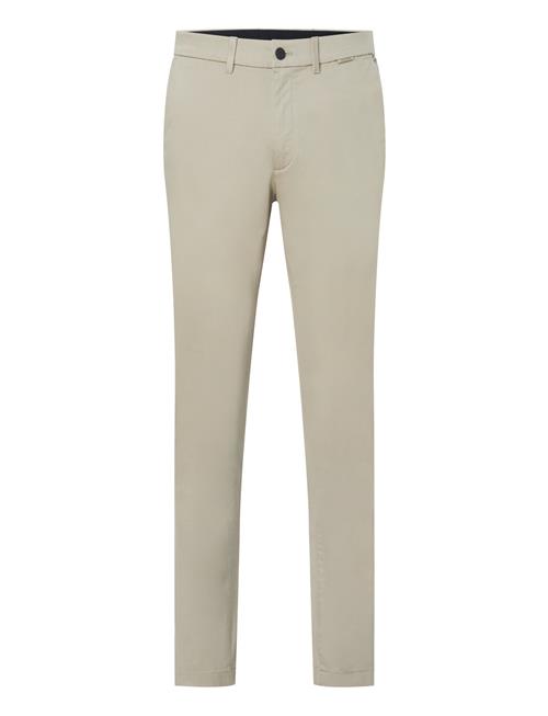 Se Calvin Klein Sateen Stretch Slim Chino Calvin Klein Beige ved Booztlet