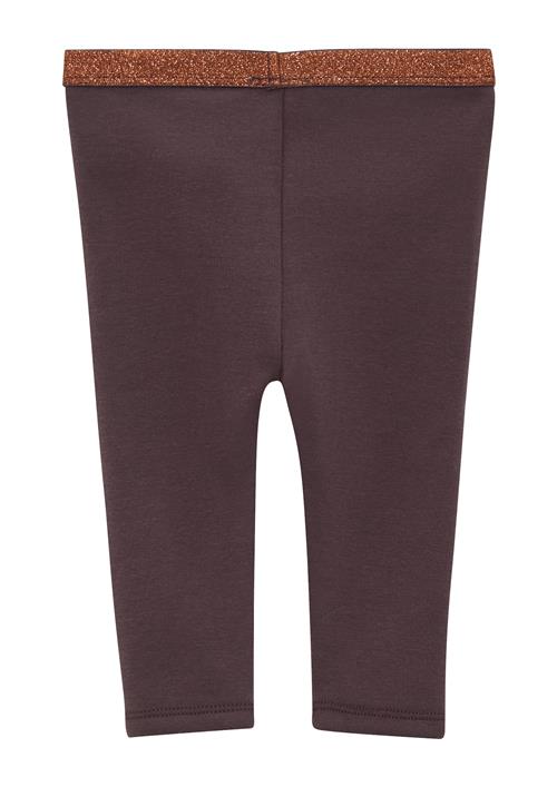 Se s.Oliver Leggings  brun / aubergine ved About You