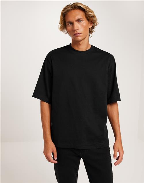 Only & Sons Onsmillenium Ovz Ss Tee Noos Oversized t-shirts Sort