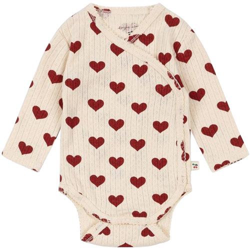 Se Konges Sløjd Minnie Newborn Body Gots - Amour Rouge | Rød | 3 months ved Babyshop