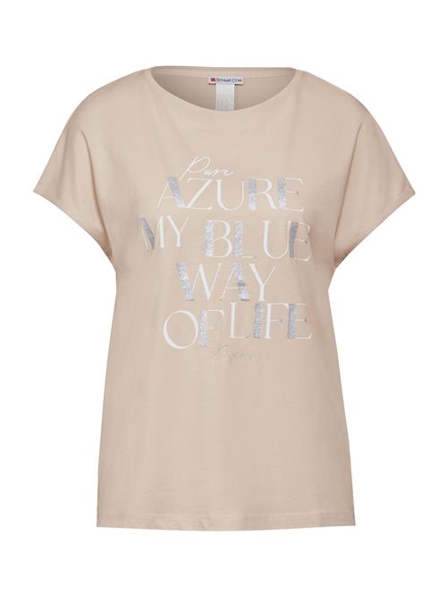 Se STREET ONE Shirts  beige / sølv / hvid ved About You