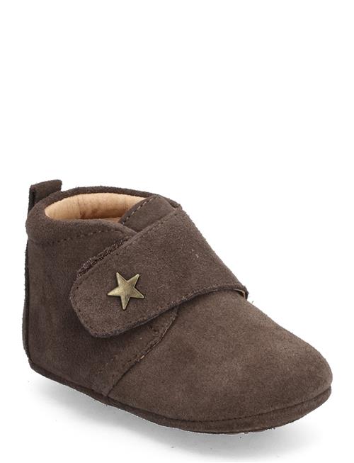 Se Bisgaard Bisgaard Baby Star Bisgaard Brown ved Booztlet