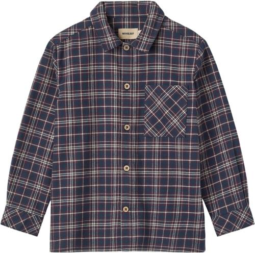 Se Wheat Natkjole Iben Str 4 år / 104 cm - Navy Check Bluser Bomuld hos Magasin ved Magasin