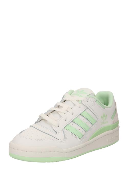 Se ADIDAS ORIGINALS Sneaker low 'Forum'  lysegrøn / hvid ved About You