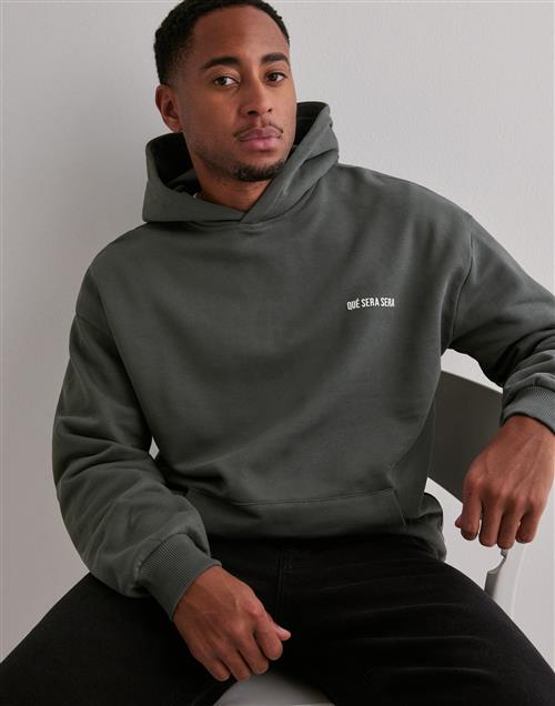 Que Sera Sera Virgil Hoodie Hoodies Grå