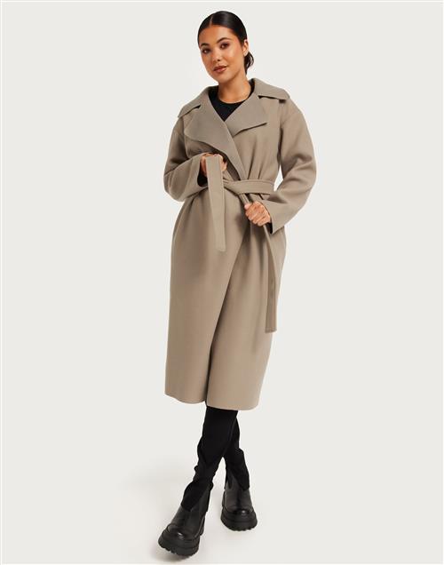 Nelly - Beige - Clean Belted Coat