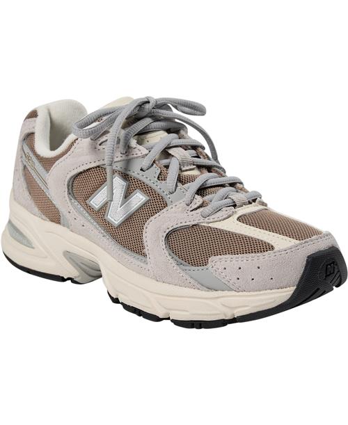 Se New Balance New Balance 530 Mand Moonrock Sneakers Str 44 - hos Magasin ved Magasin