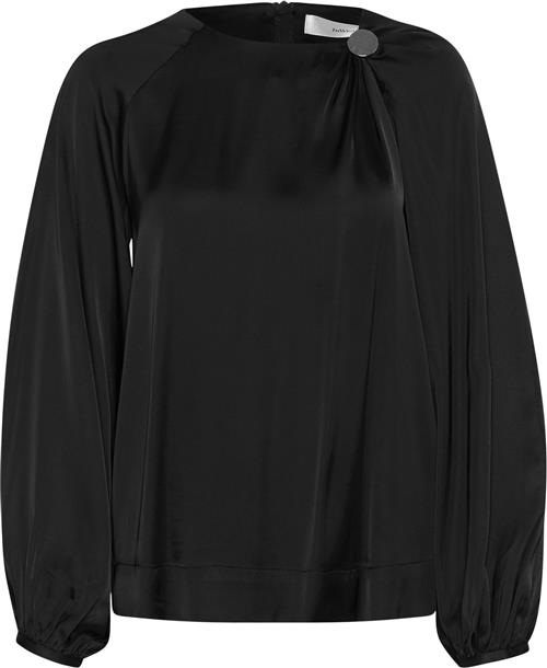 Se InWear Binnaiw Blouse Kvinde Black Sweaters Regular Fit Str 40 - hos Magasin ved Magasin