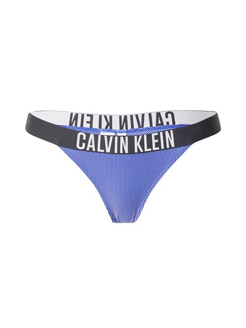 Se Calvin Klein Swimwear Bikinitrusse  royalblå / sort / hvid ved About You