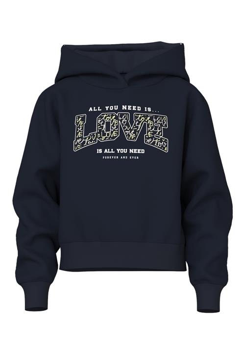 Se NAME IT Sweatshirt 'NKFVINKA'  safir / lysegul / hvid ved About You