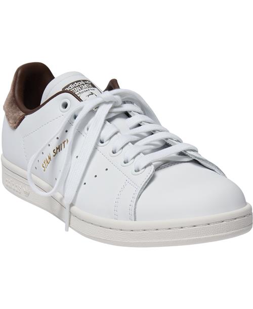 Se adidas Originals Stan Smith W Kvinde Ftwwht/goldmt/brw Sneakers Str 38 - hos Magasin ved Magasin