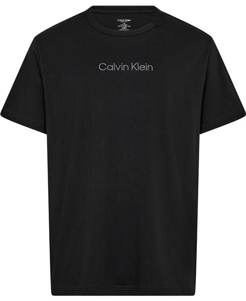 Se Calvin Klein S/S Crew Neck Mand Black Kortærmede T-shirts Str XL - hos Magasin ved Magasin