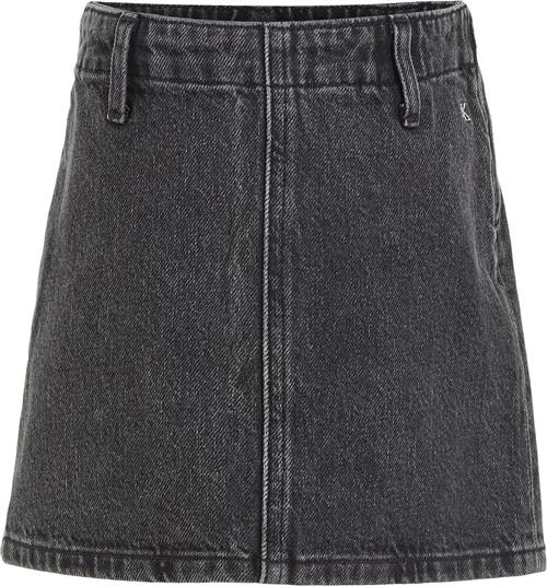 Calvin Klein Optic Washed Black Denim Skirt Str 10 år Denim - 1by Nederdele hos Magasin