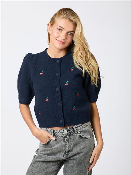 Se Neo Noir Trudy Embroidery Knit Cardigan Kvinde Navy Sweaters Str 42 - Uld hos Magasin ved Magasin