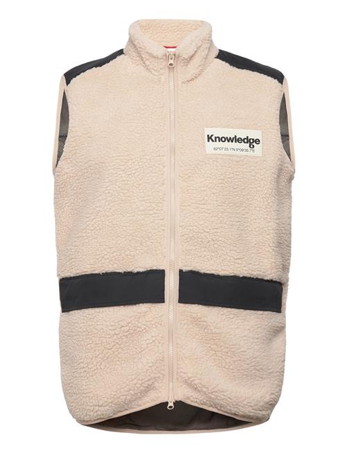 Se Knowledge Cotton Apparel Teddy Fleece Hood Vest With Rib Sto Knowledge Cotton Apparel Cream ved Booztlet