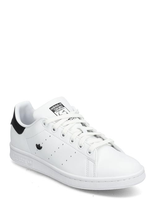 Se adidas Originals Stan Smith W Adidas Originals White ved Booztlet