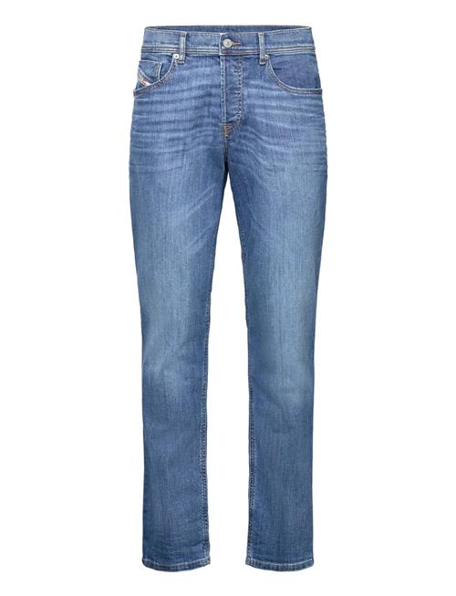 Se Diesel 2023 D-Finitive L.34 Trousers Diesel Blue ved Booztlet