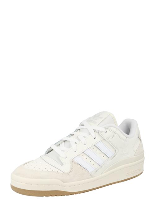 Se ADIDAS ORIGINALS Sneaker low 'Forum'  hvid / naturhvid ved About You