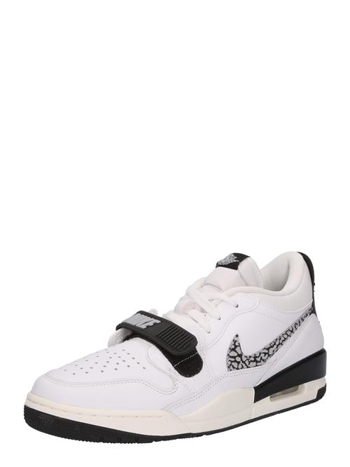 Jordan Sneaker low 'Air Jordan Legacy 312'  grå / sort / hvid