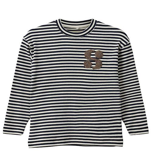 Se Sofie Schnoor Bluse - Sethsk - Navy Blue ved KidsWorld