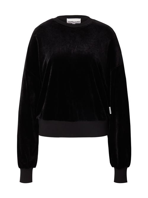 Se ARMEDANGELS Sweatshirt 'LEDIANAA'  sort ved About You