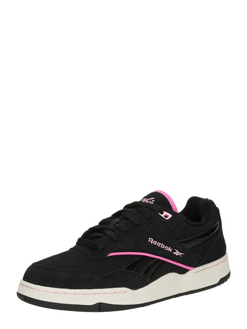 Se Reebok Sneaker low 'X BARBIE BB 4000 II'  lys pink / sort ved About You