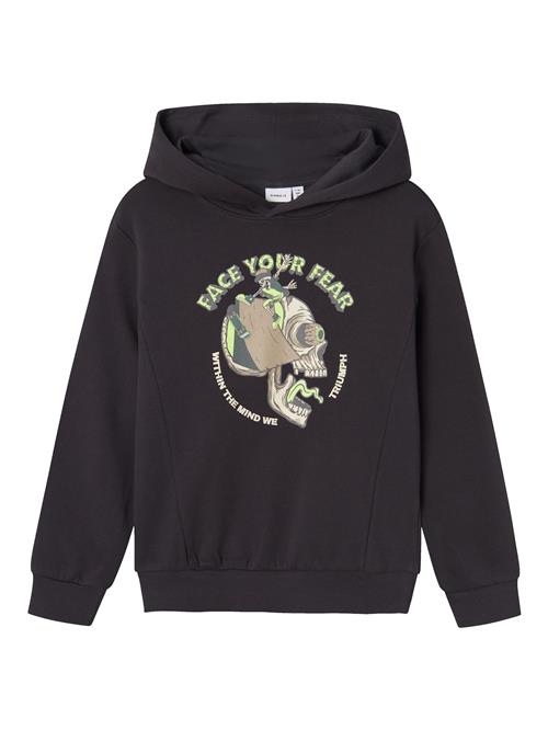 Se NAME IT Sweatshirt  beige / grøn / sort ved About You