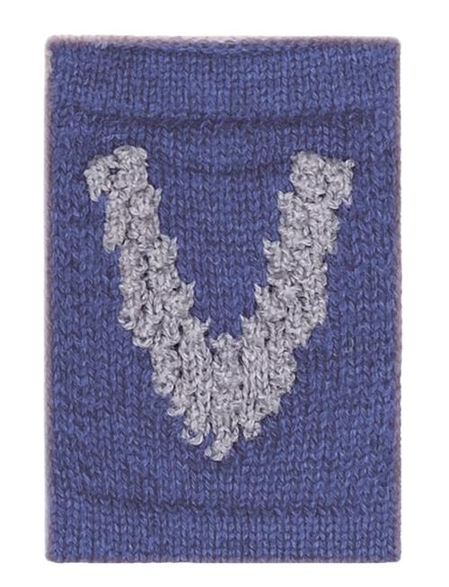 Knitted Letter V, Blue Smallstuff Blue